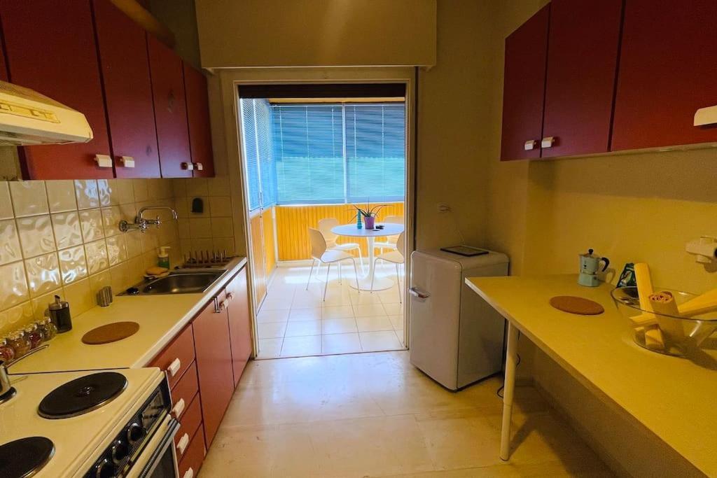 Cybele Apt Downtown Apartment Volos Exterior photo
